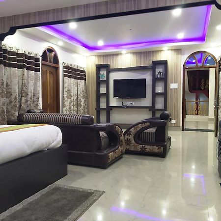 Ziro Palace Inn - A Boutique Hotel Hapoli Luaran gambar