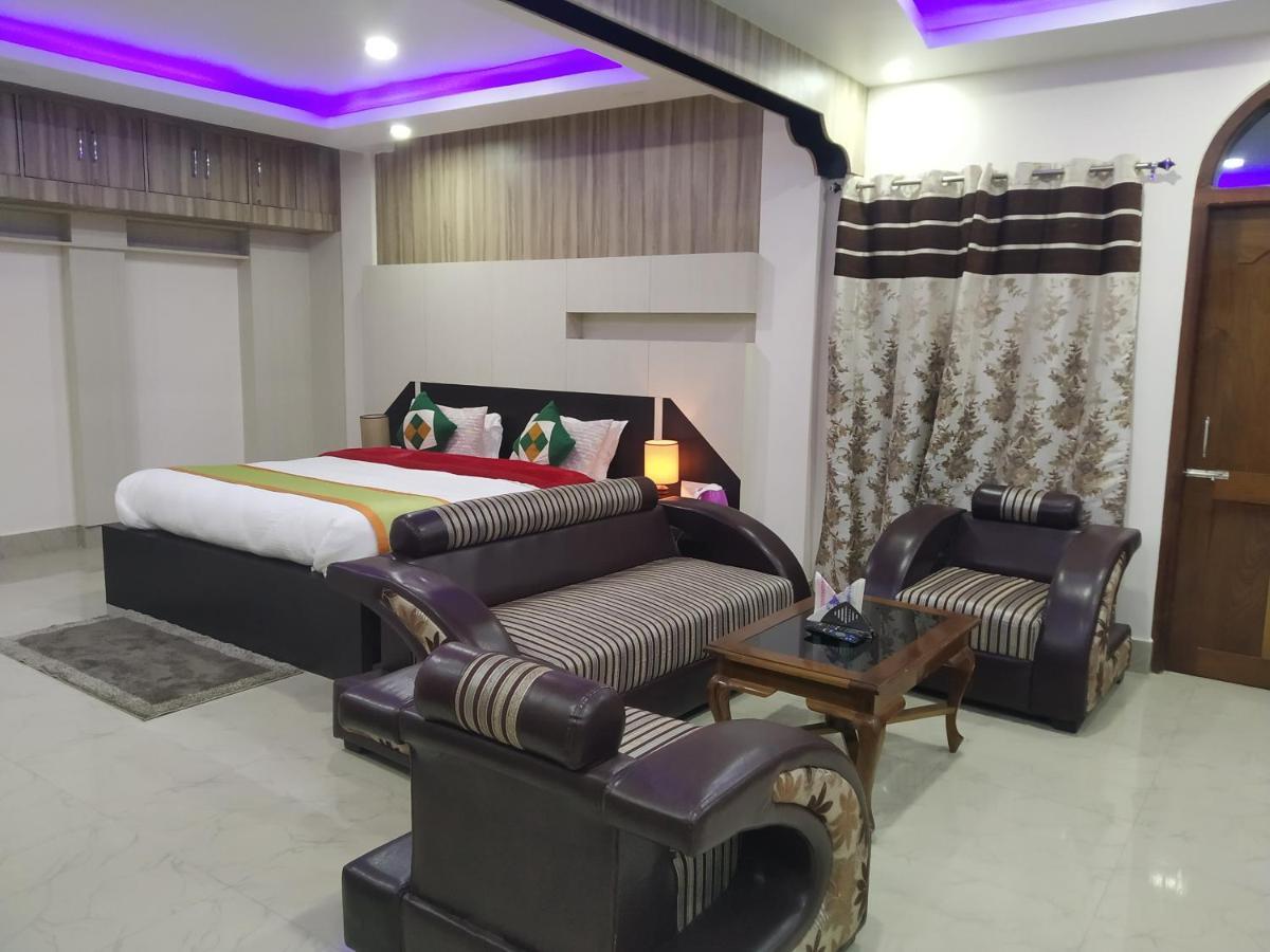 Ziro Palace Inn - A Boutique Hotel Hapoli Luaran gambar