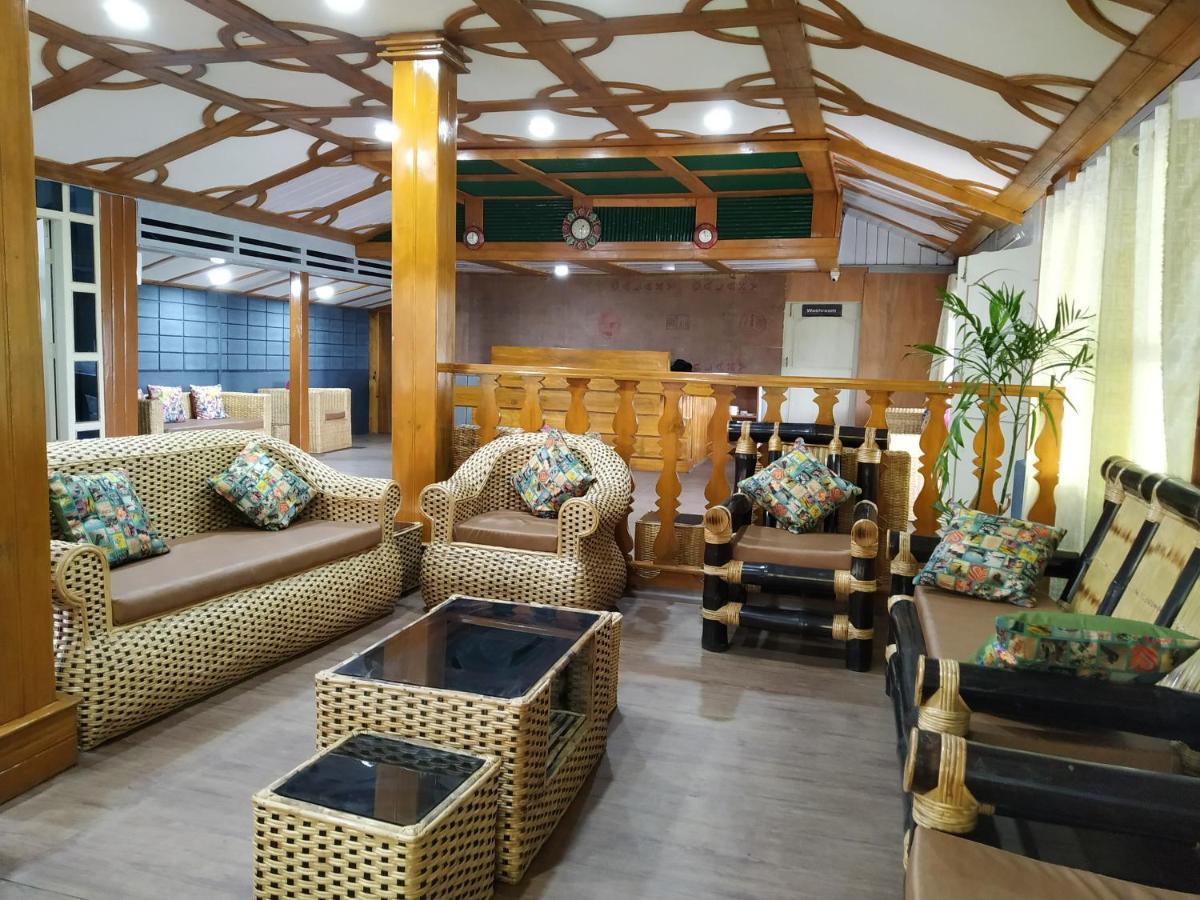 Ziro Palace Inn - A Boutique Hotel Hapoli Luaran gambar