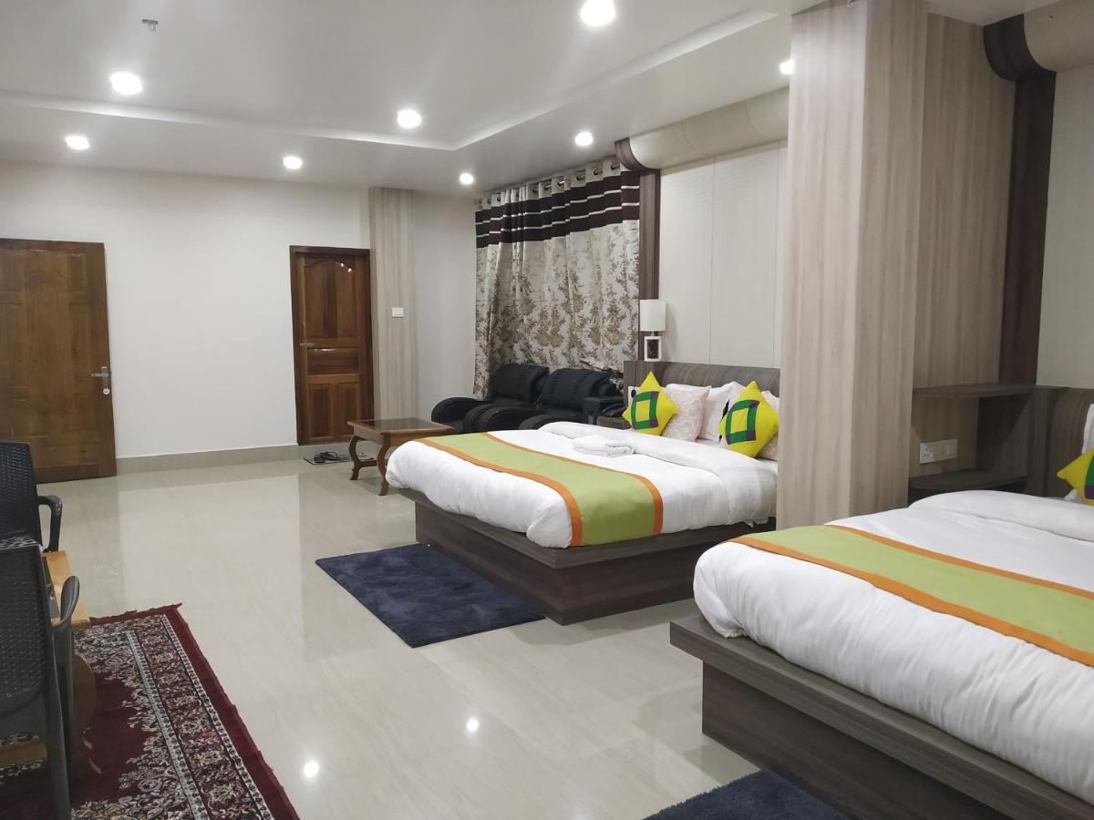 Ziro Palace Inn - A Boutique Hotel Hapoli Luaran gambar