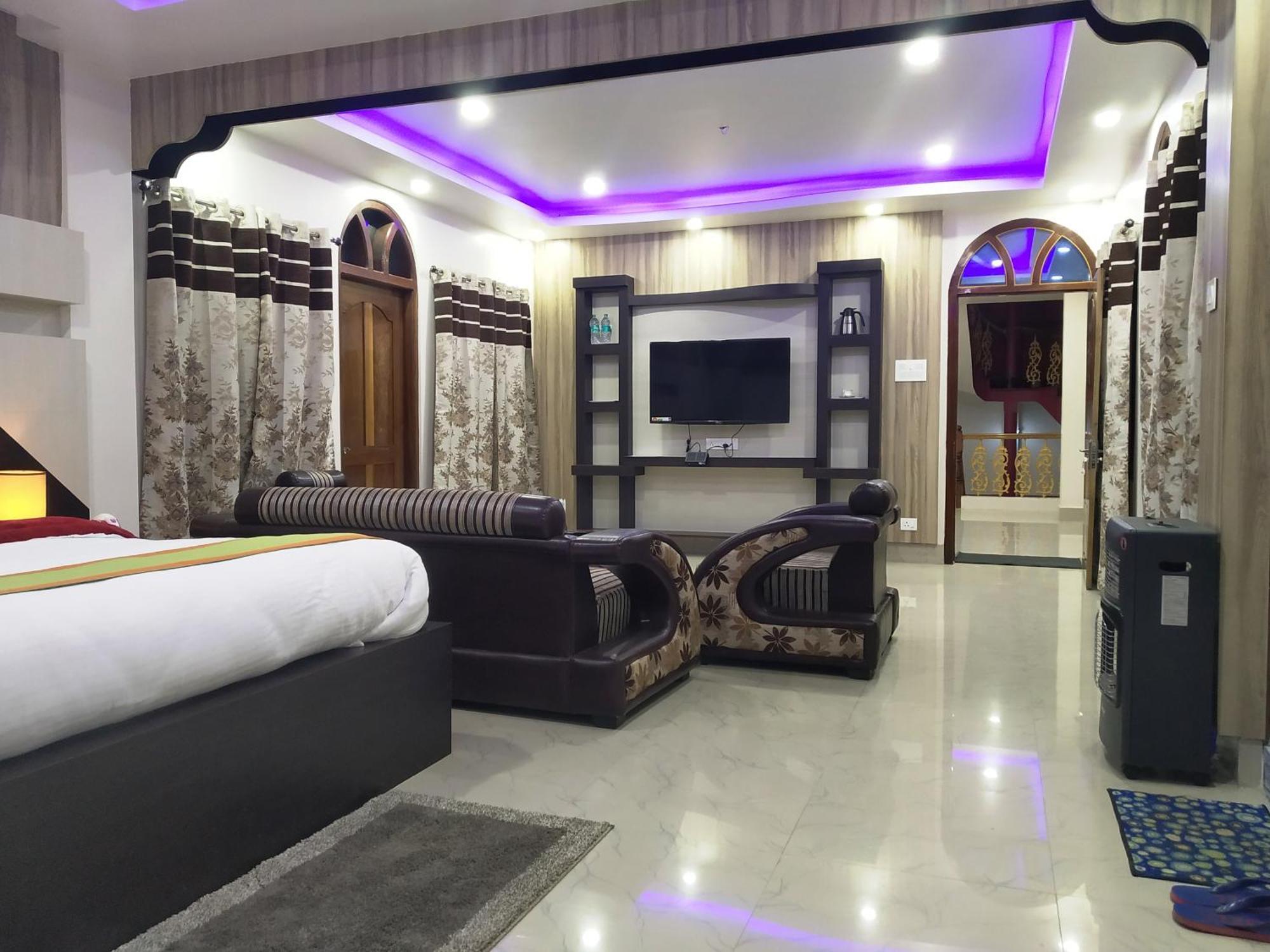 Ziro Palace Inn - A Boutique Hotel Hapoli Luaran gambar