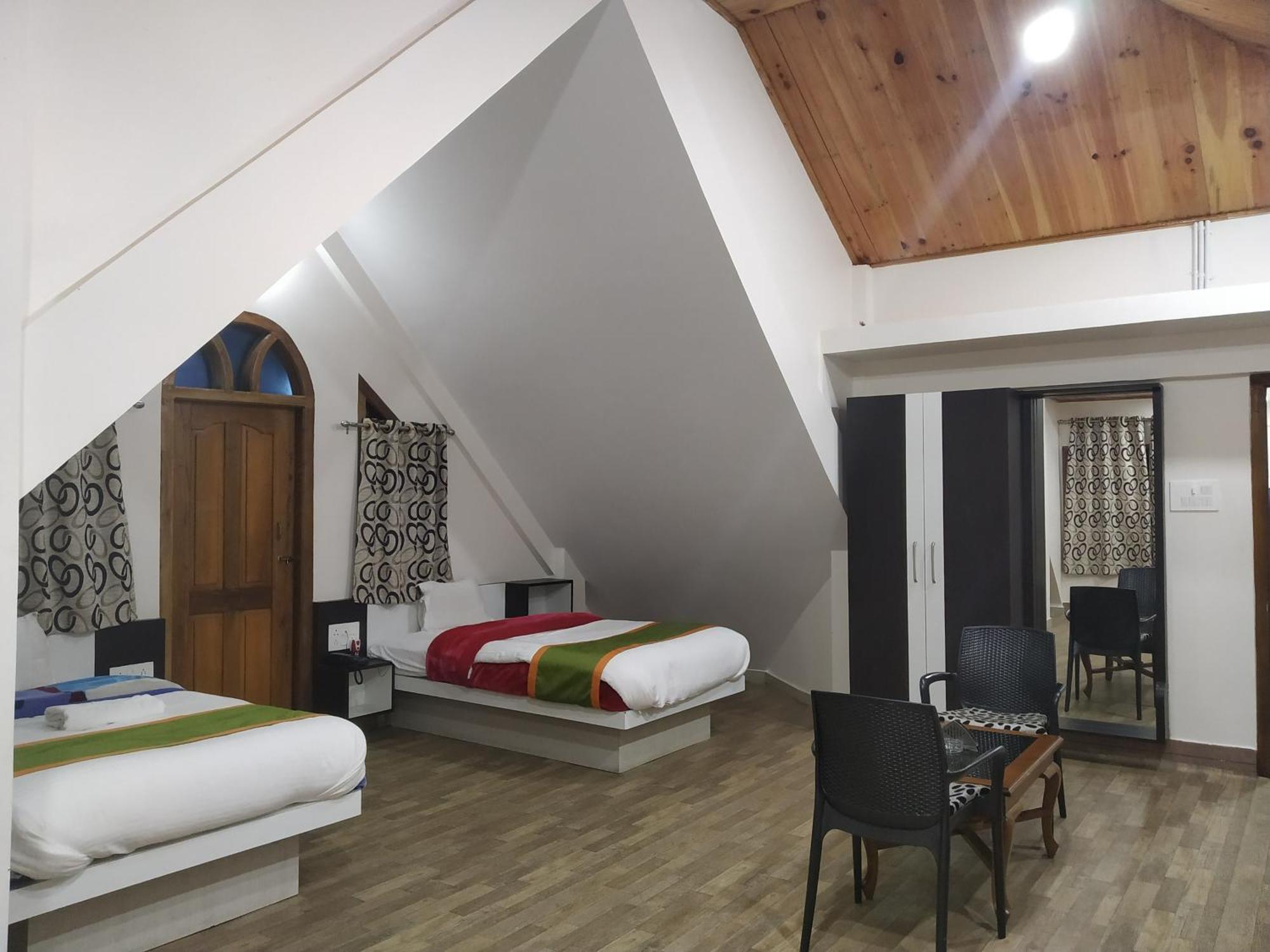 Ziro Palace Inn - A Boutique Hotel Hapoli Luaran gambar
