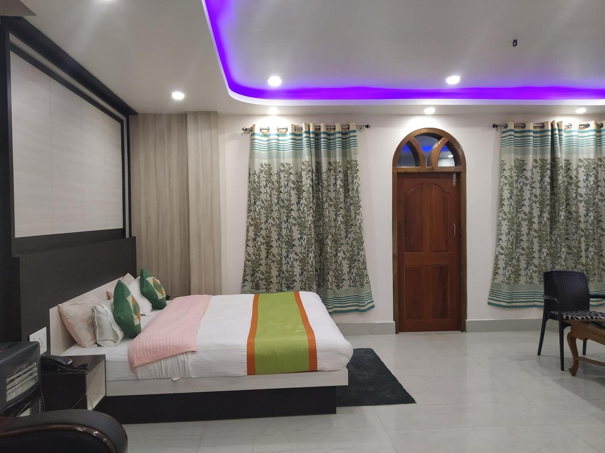 Ziro Palace Inn - A Boutique Hotel Hapoli Luaran gambar