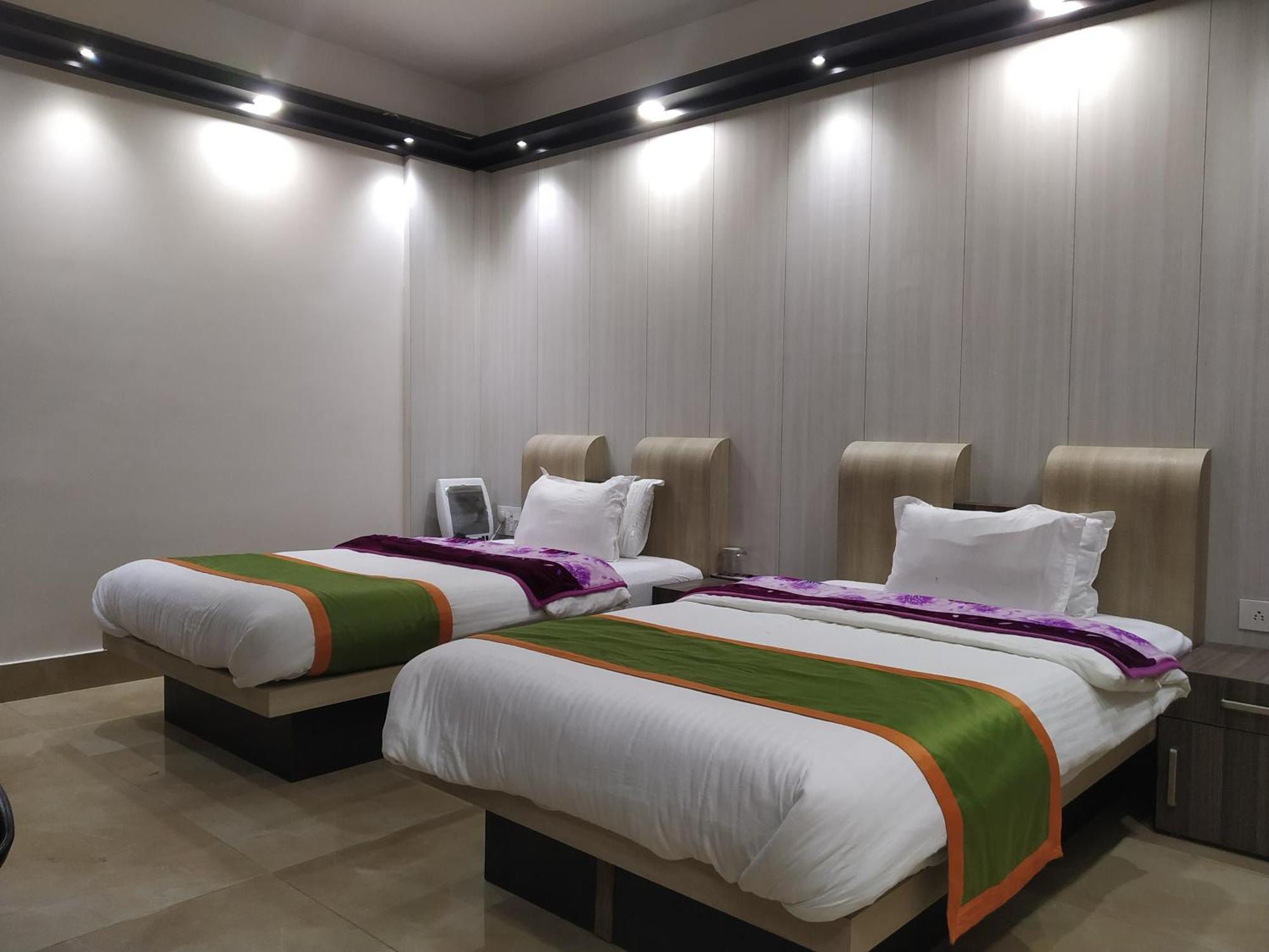 Ziro Palace Inn - A Boutique Hotel Hapoli Luaran gambar