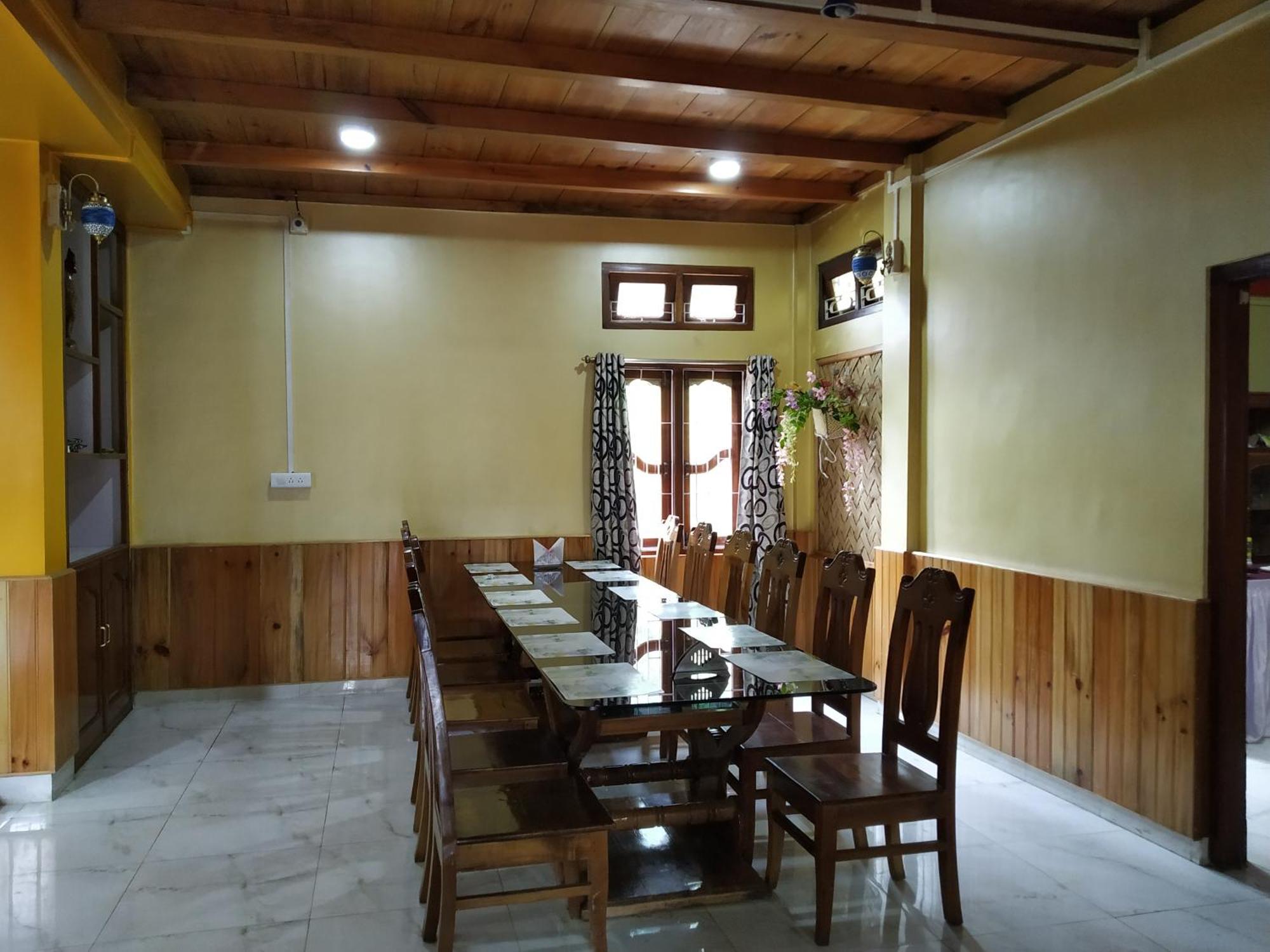 Ziro Palace Inn - A Boutique Hotel Hapoli Luaran gambar