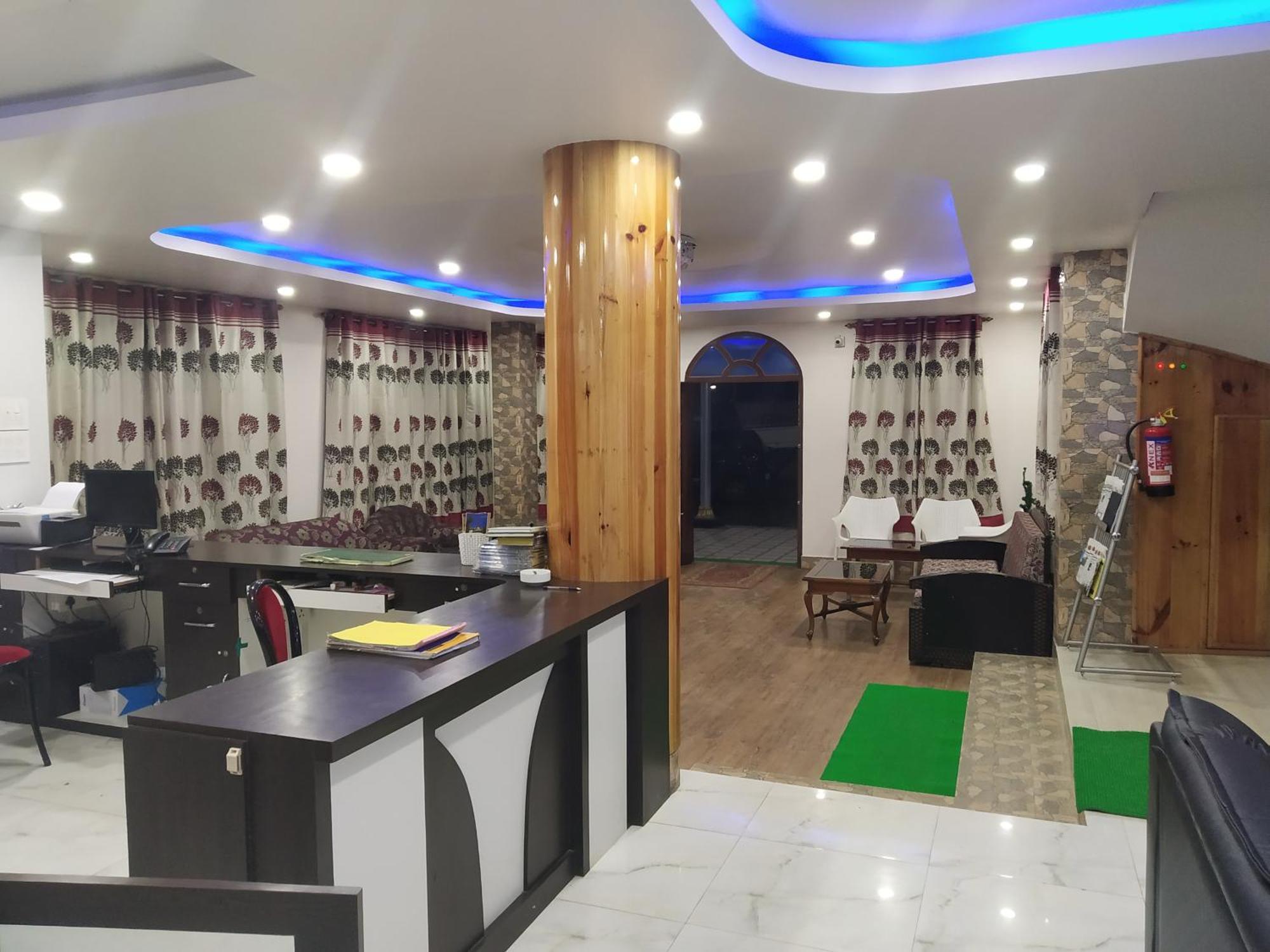 Ziro Palace Inn - A Boutique Hotel Hapoli Luaran gambar